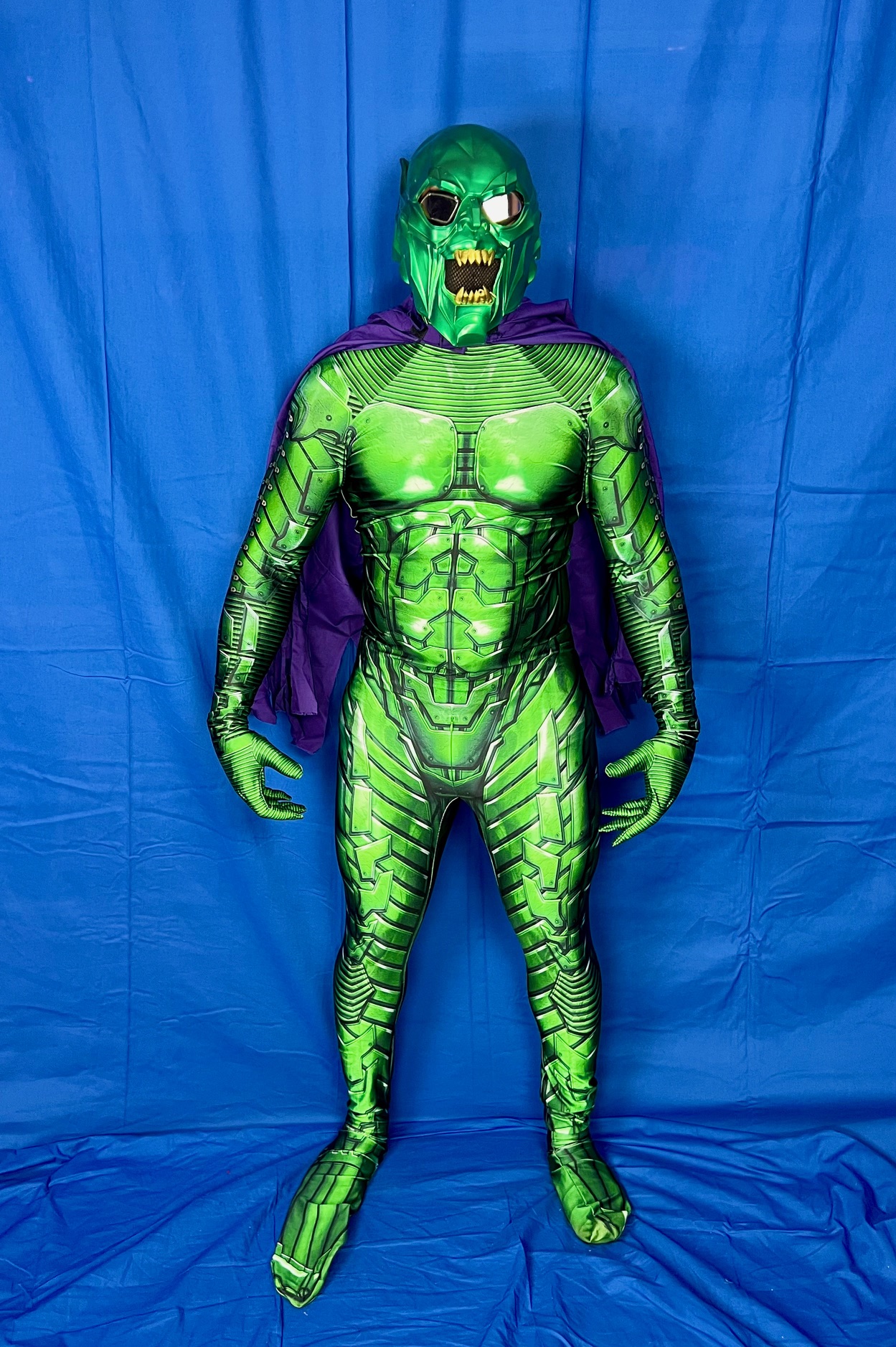 Green Goblin with hood down | Rent Party Characters