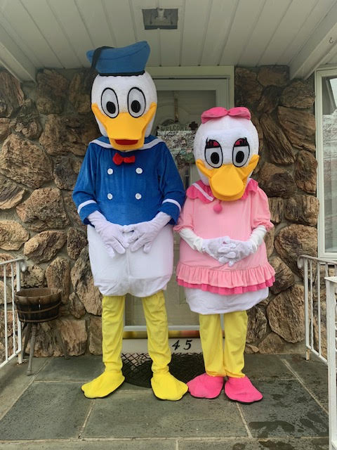 Donald Duck with Daisy Duck | Rent Party Characters
