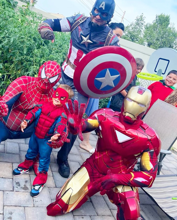 Iron Man with Captain America, Spiderman and a boy doing poses | Rent Party Characters