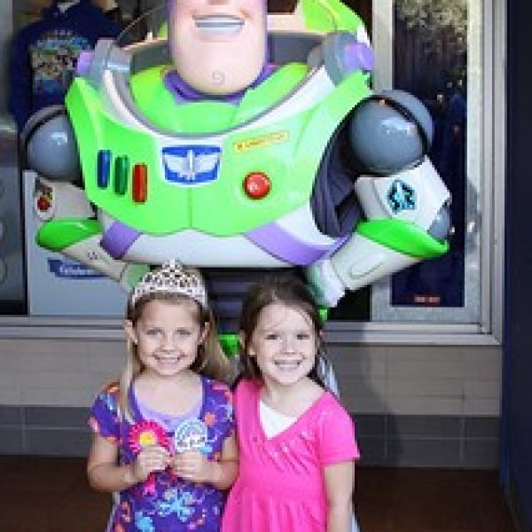 Buzz light year at kids party Buzz light year at kids party